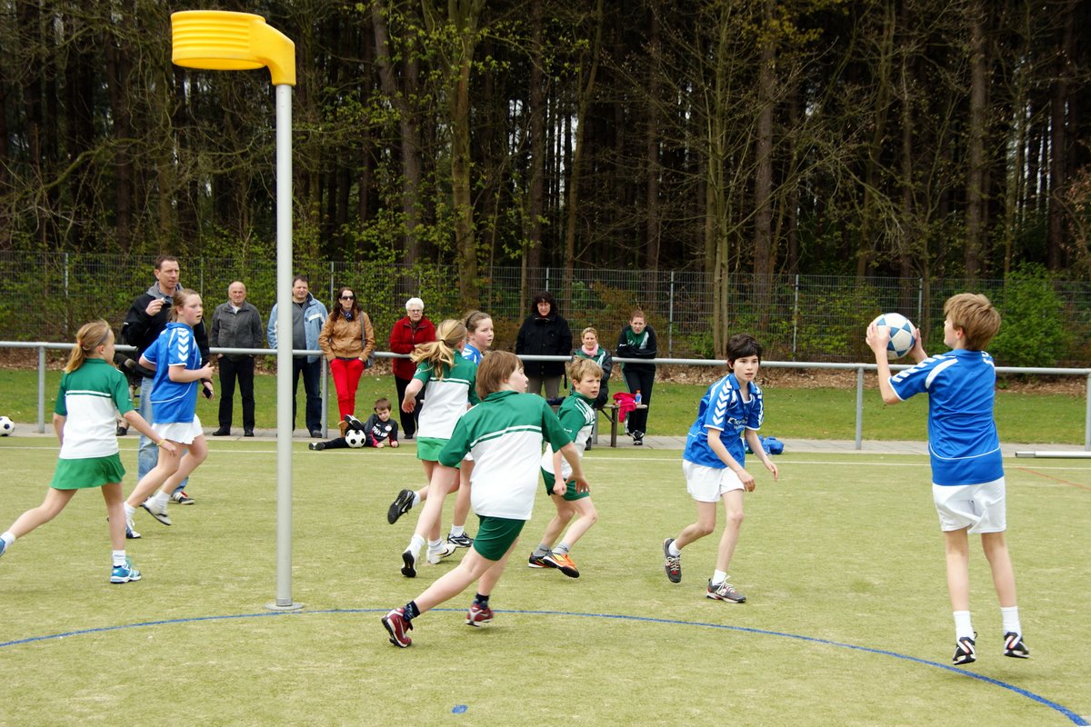 Korfbal D2 14 april-021.JPG